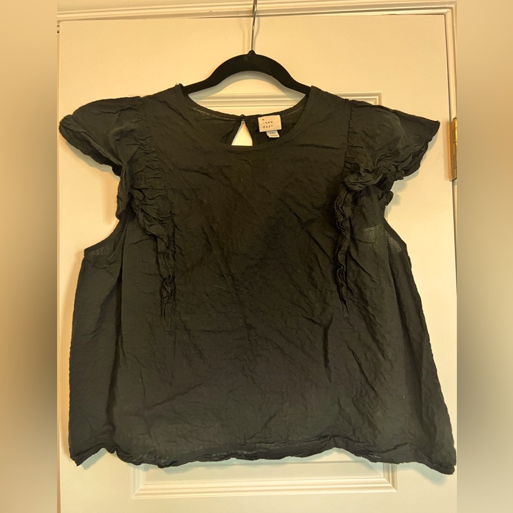 A New Day Crinkle Ruffle Black Cap Sleeve Top XXL